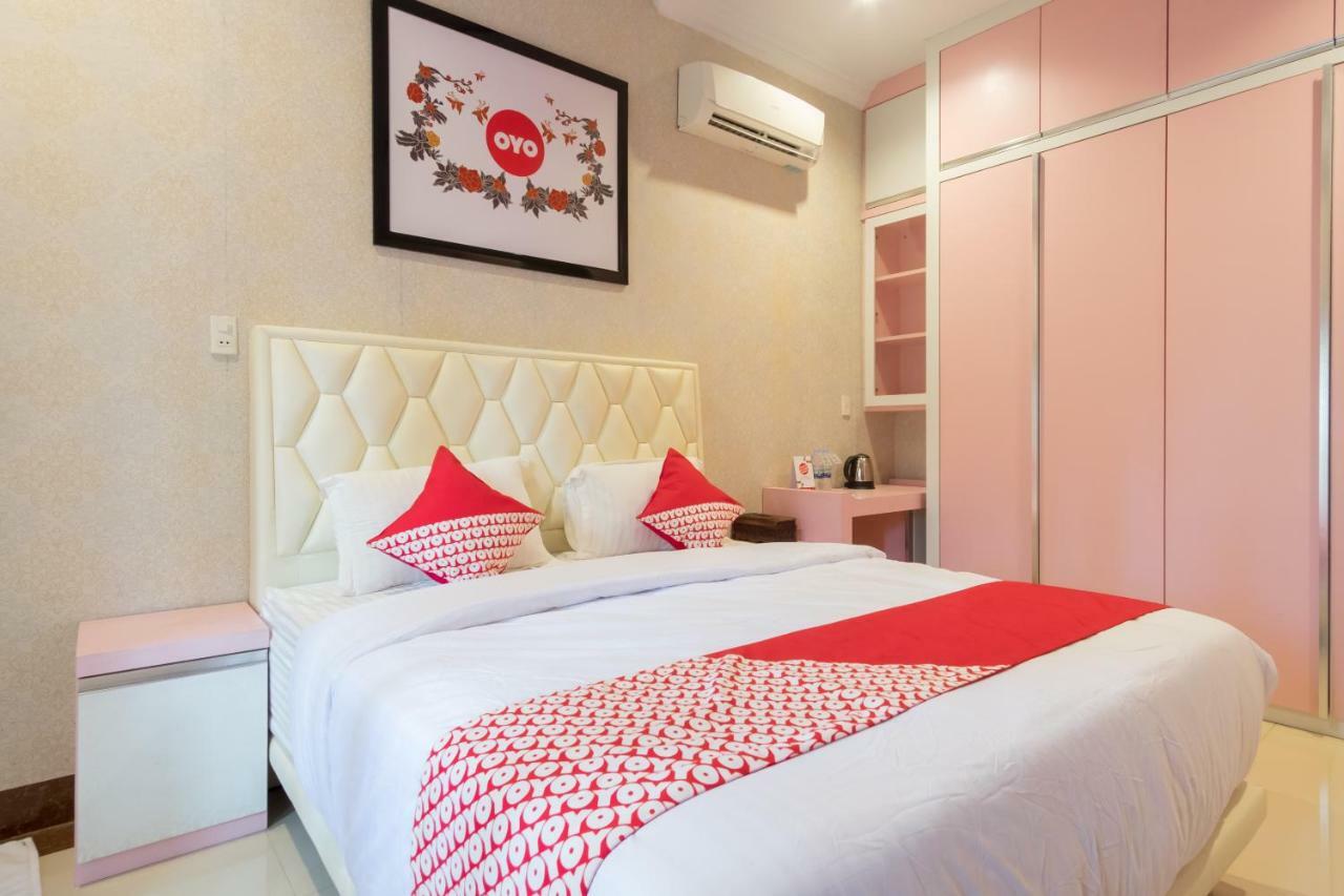Oyo 619 Naufal Guest House Syariah Μεντάν Εξωτερικό φωτογραφία