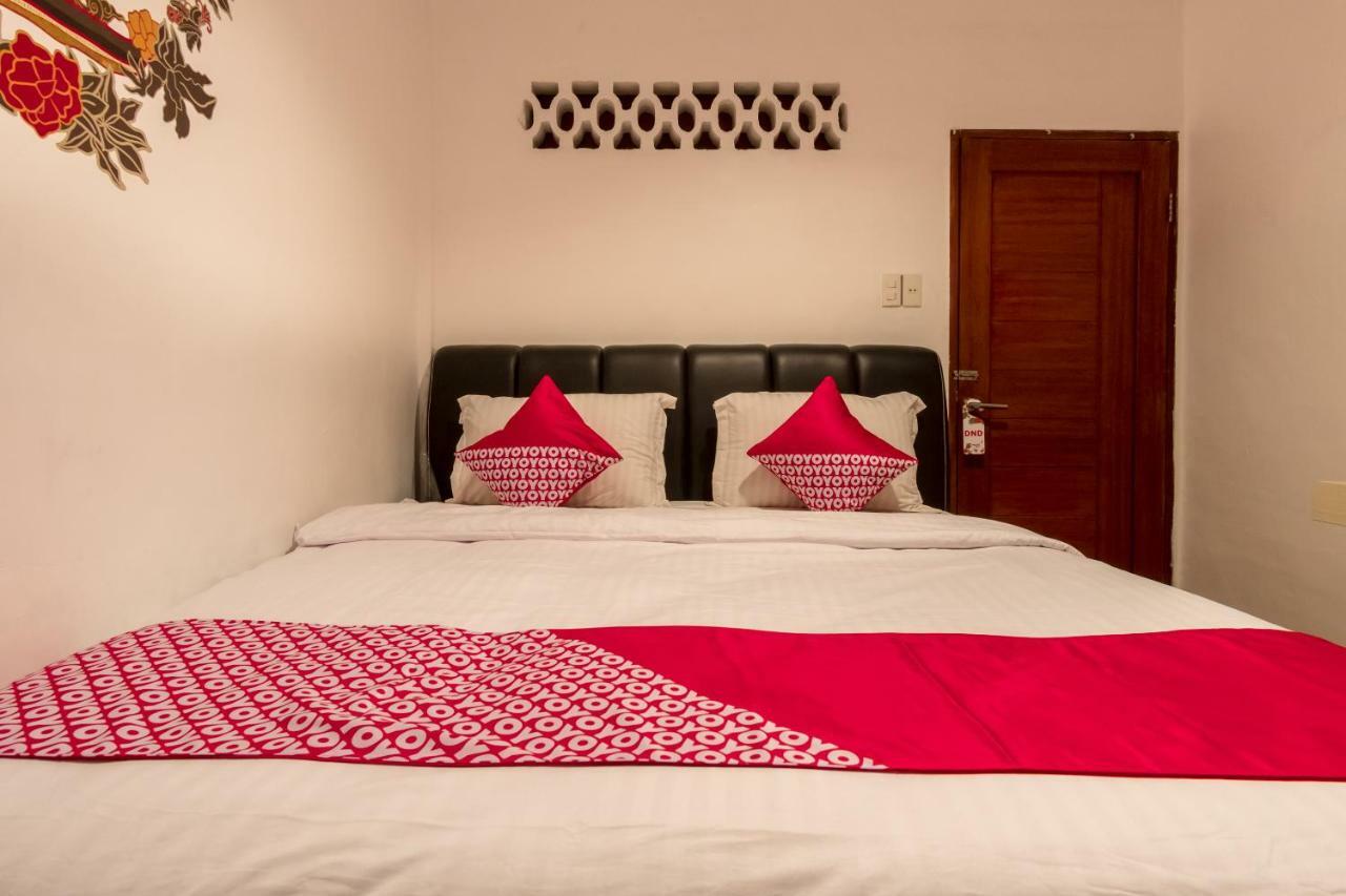 Oyo 619 Naufal Guest House Syariah Μεντάν Εξωτερικό φωτογραφία